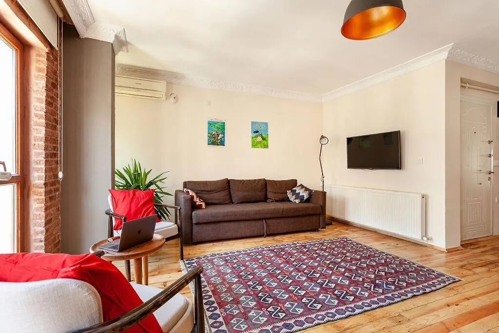 Central Location With 2 Bedrooms Κωνσταντινούπολη